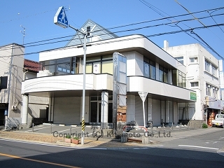 三重県志摩市の鵜方駅近くの国道沿いの貸店舗・事務所　外観