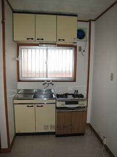 志摩市阿児町神明の不動産・賃貸アパート2DK室内　キッチン