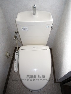 三重県志摩市阿児町の不動産・賃貸アパート室内（トイレ）