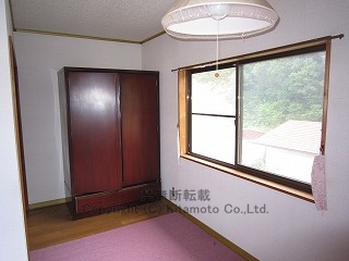 三重県志摩市の不動産・中古住宅　室内（洋室）