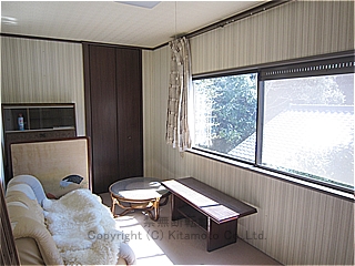 三重県志摩市の日当たり良好の一戸建て　室内（洋室）